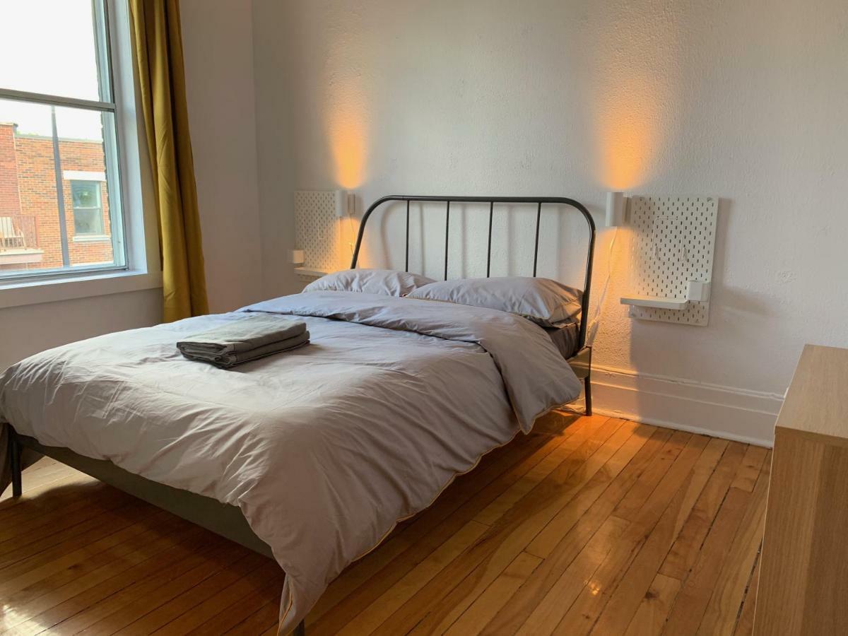 Apartment Near Montreal's Metro Frontenac Montreal