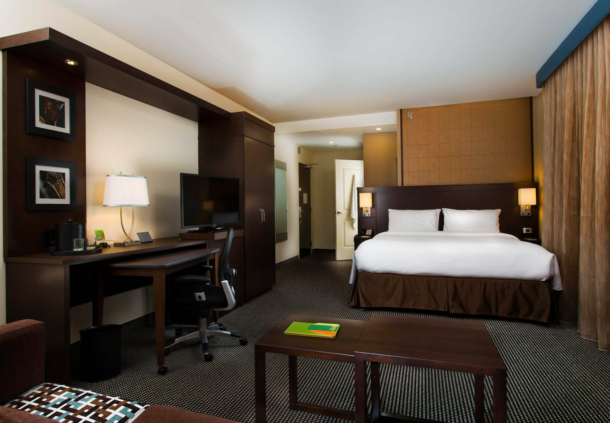 Courtyard Par Marriott Centre-ville