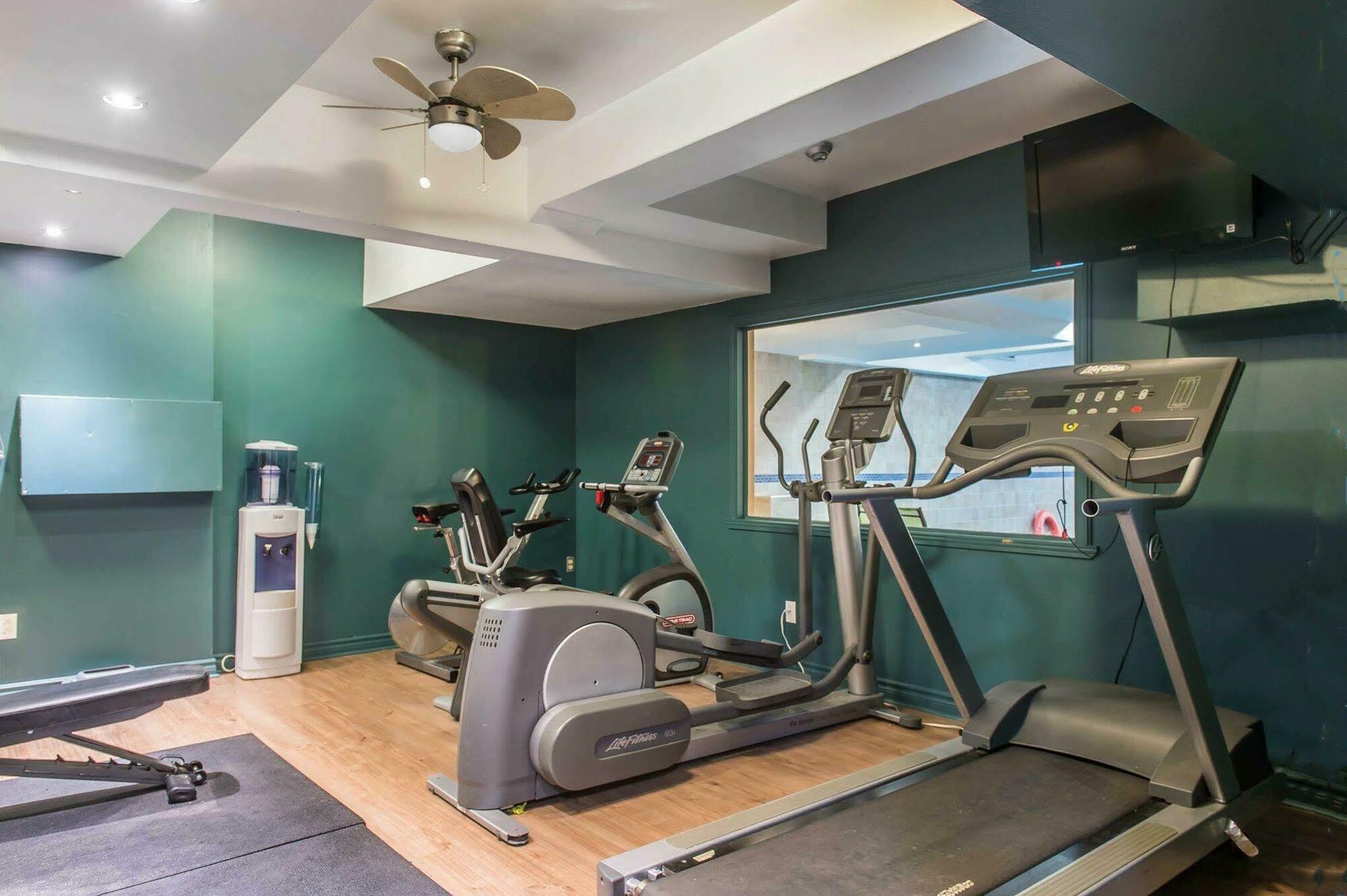 Ramada Plaza By Wyndham 3* Montreal