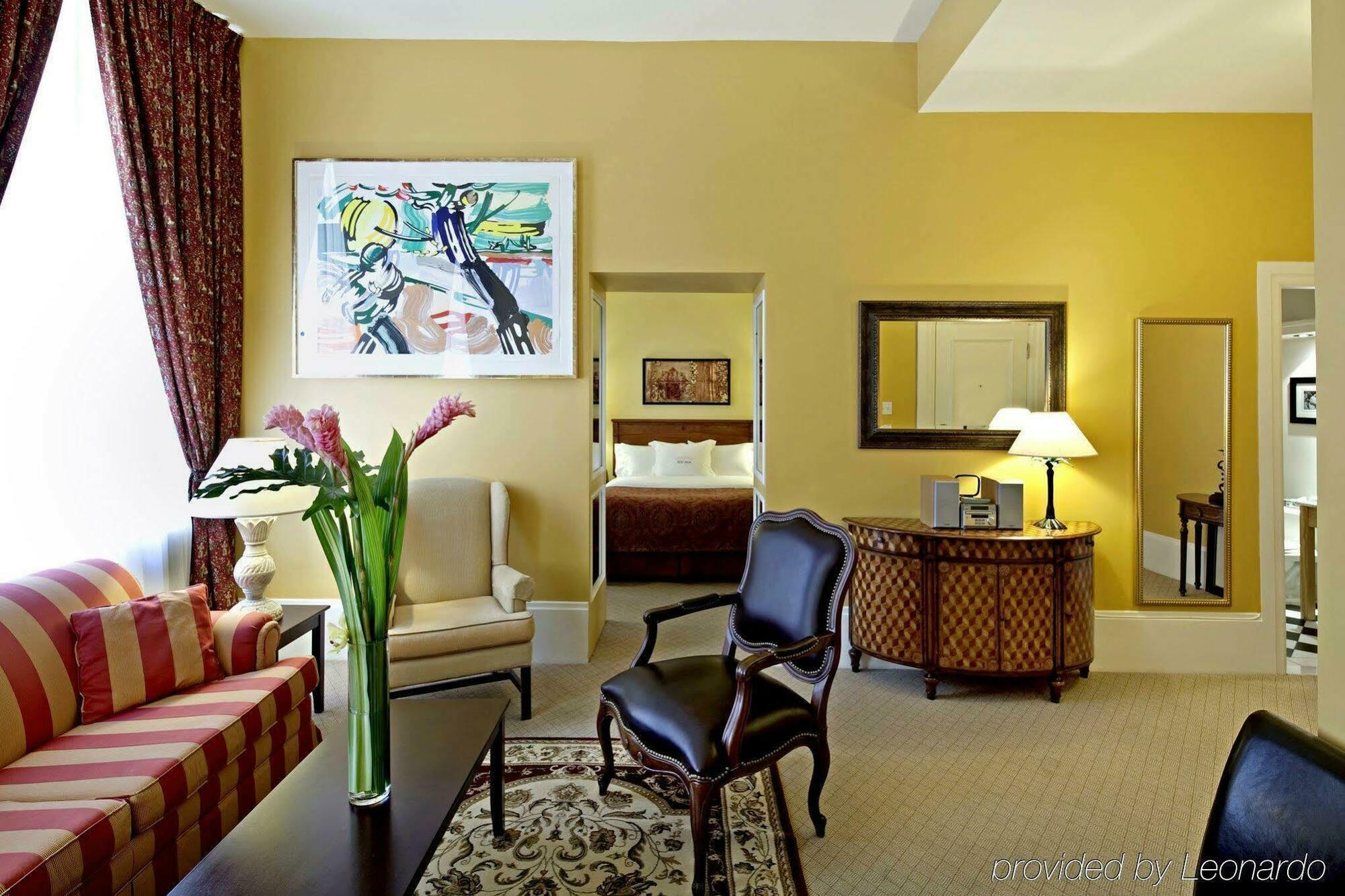 Hotel Lhotel 4*