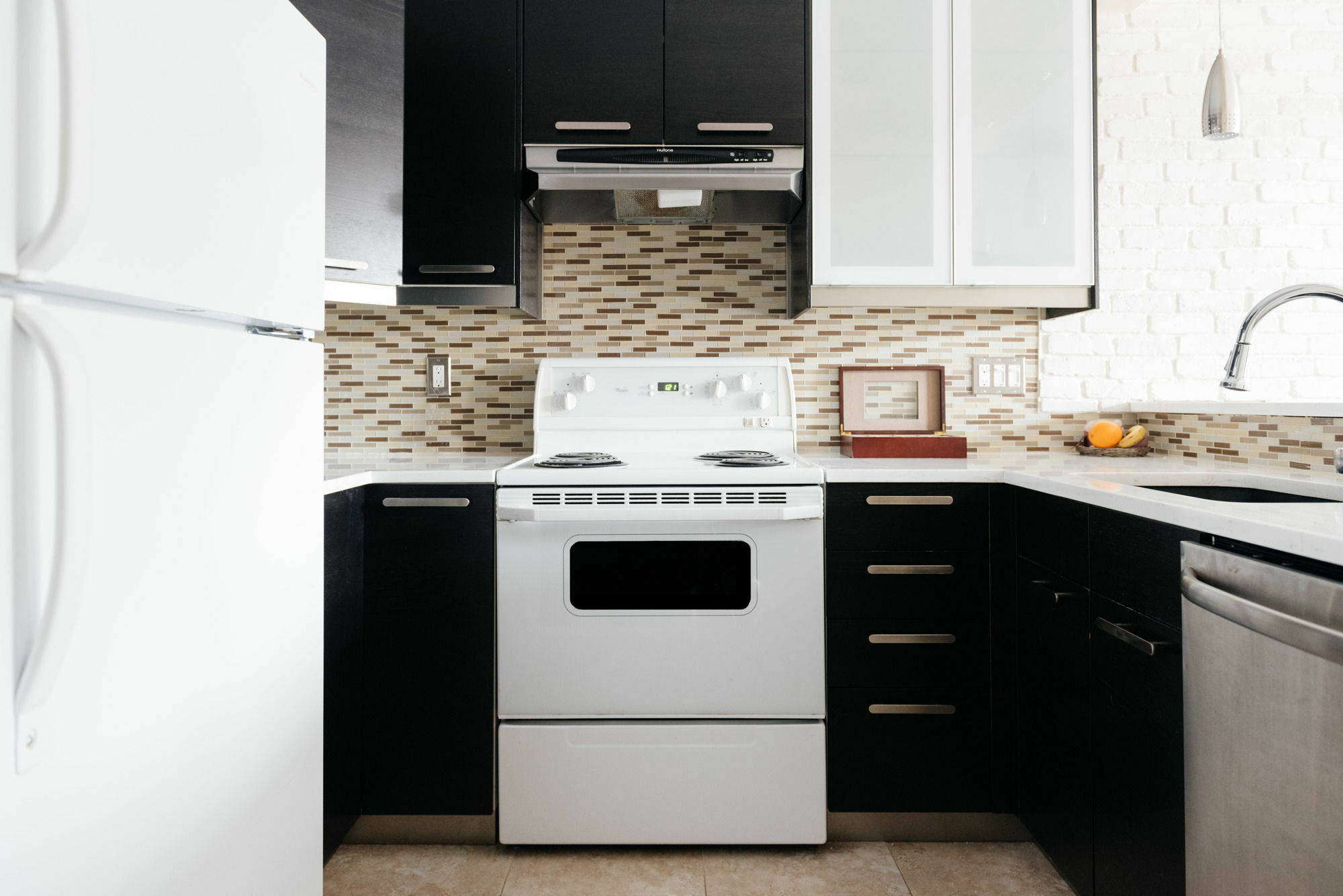 Bright 2br In Plateau By Sonder Montreal
