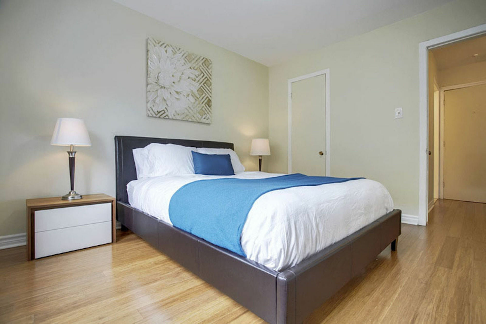 Bold 1br In Plateau By Sonder Apartment Montreal