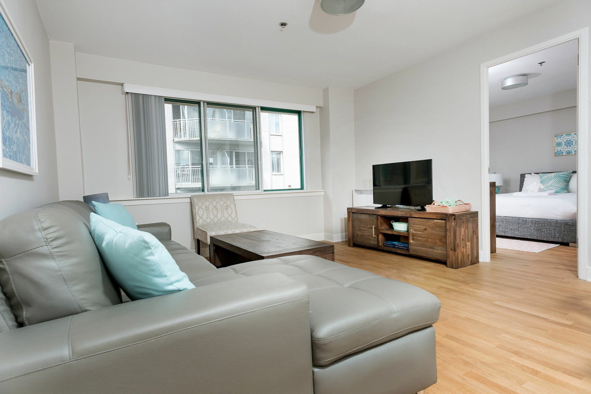 Chic 1br In Milton Park By Sonder Apartment Montreal