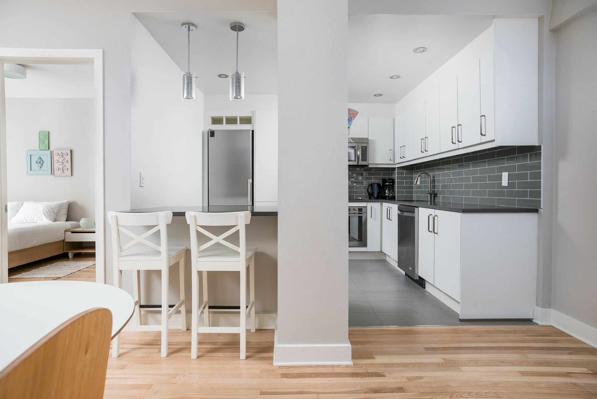 Distinctive 2br In Downtown Mtl By Sonder