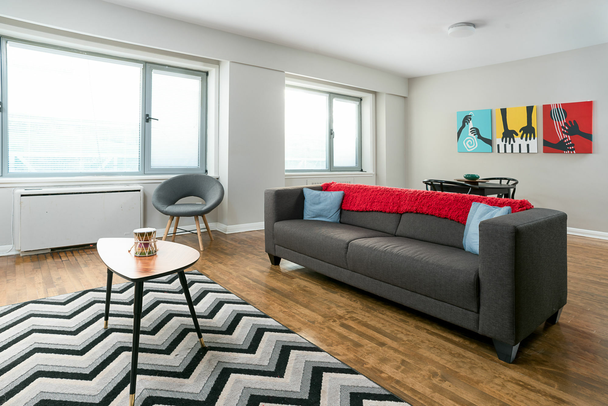 Chic 1br In Downtown Mtl By Sonder Apartment *