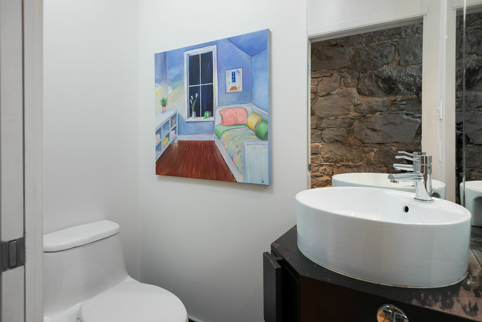 Grand 1br In Old By Sonder *