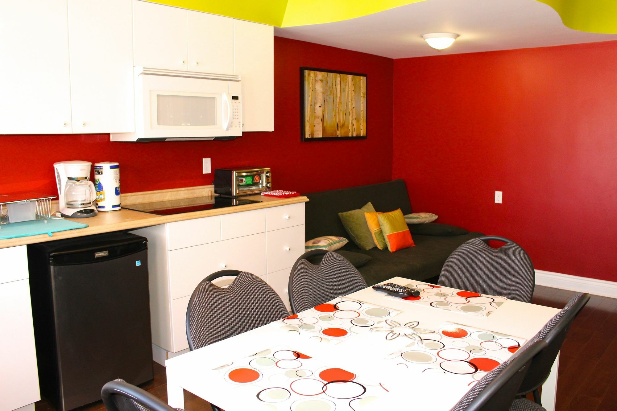 Residences Belle Rive Apartment Montreal