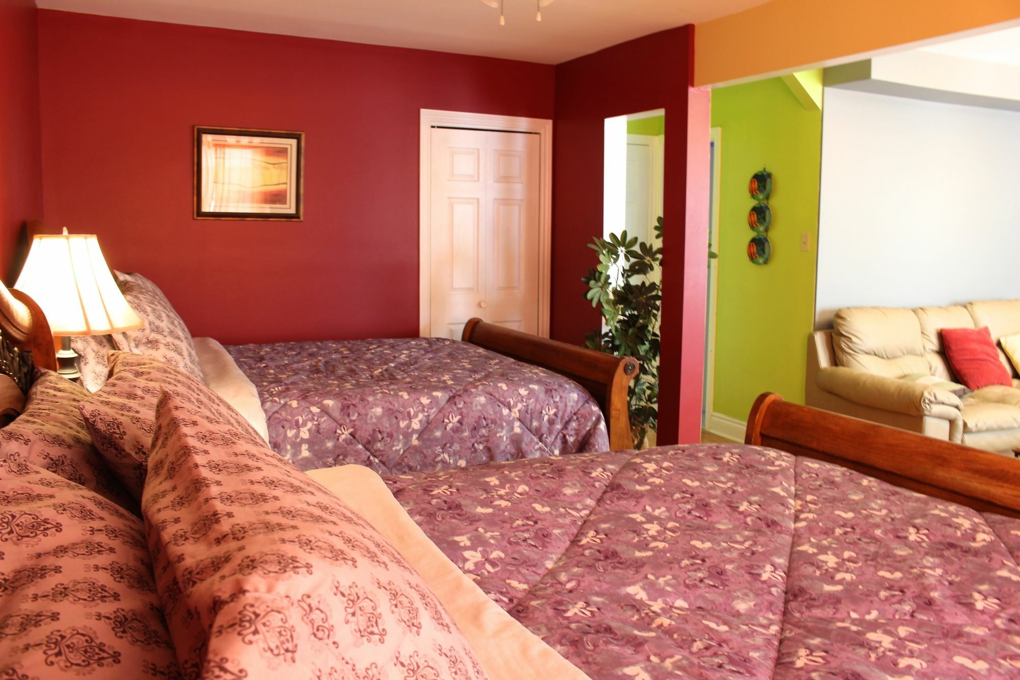 Residences Belle Rive Apartment Montreal
