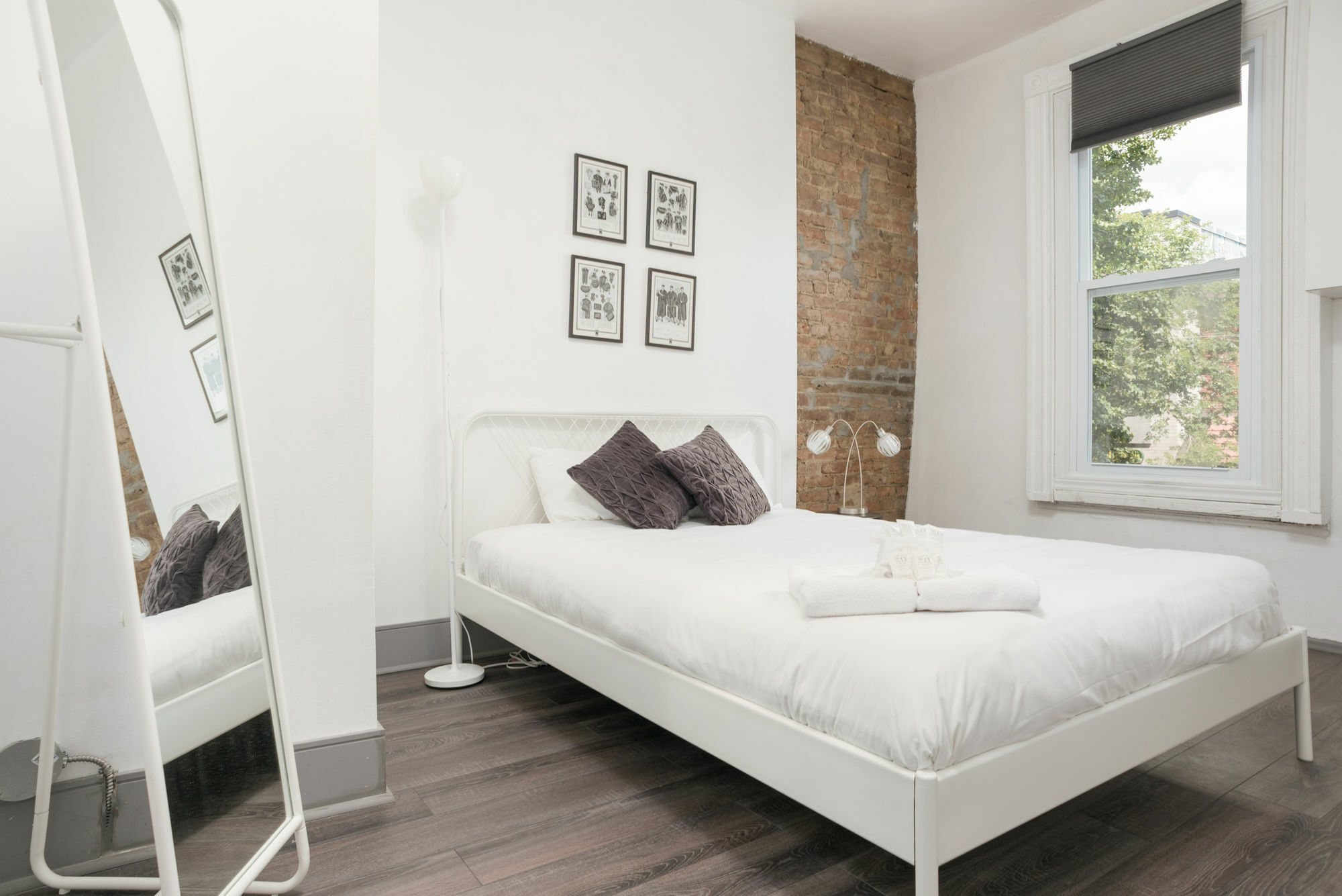 Apartment Artsy 3br In Plateau By Sonder
