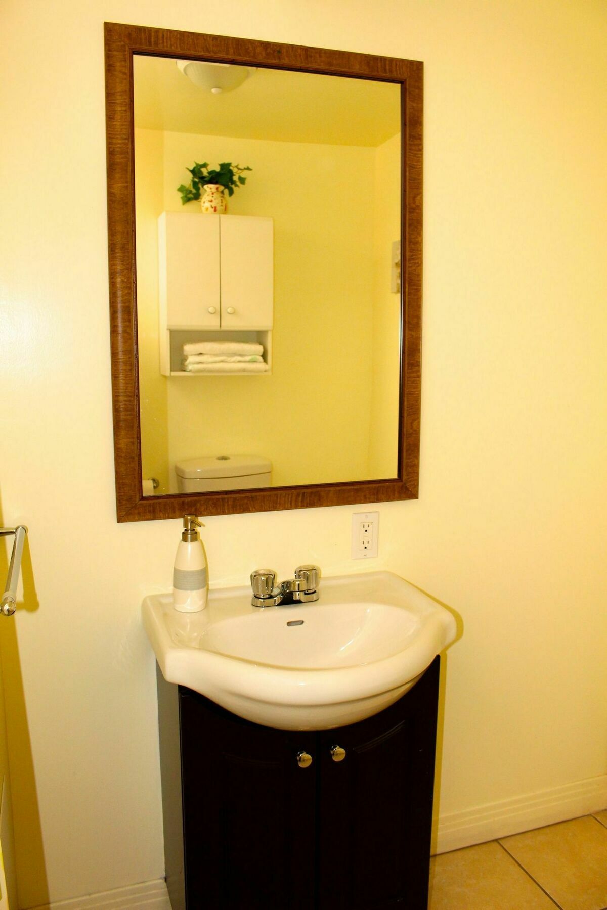 Apartment Residences Belle Rive Montreal