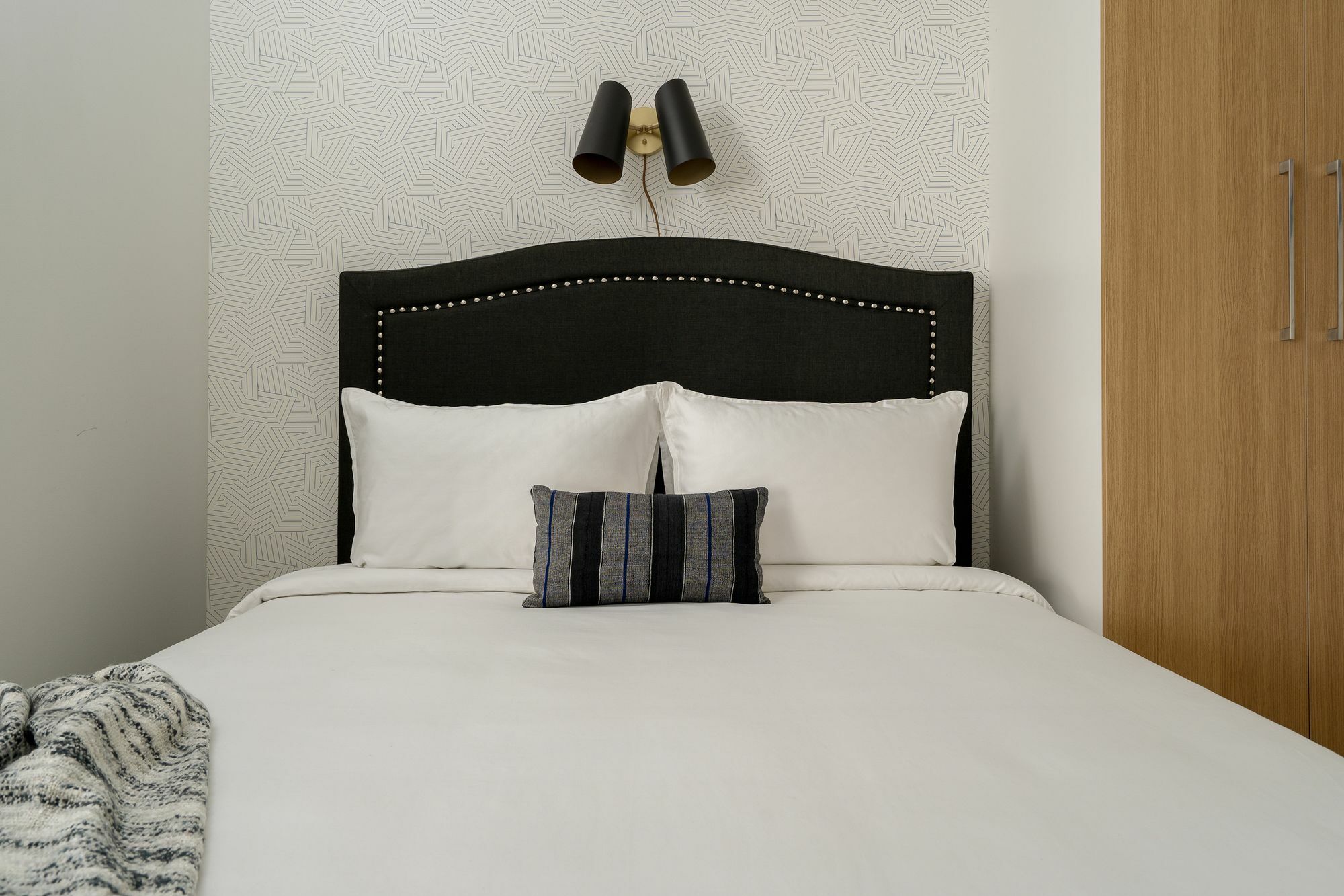 Posh 1br In Quartier Des Spectacles By Sonder Apartment *