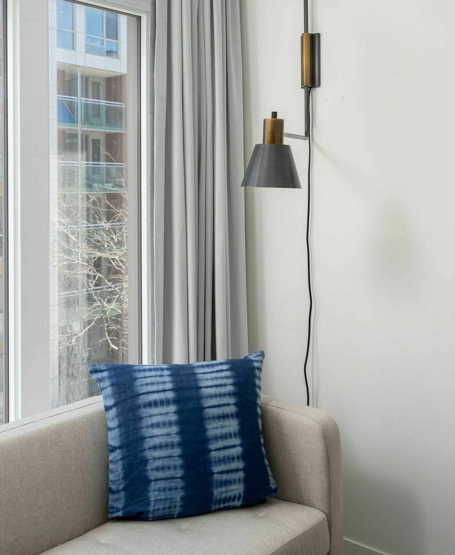 Posh 1br In Quartier Des Spectacles By Sonder Apartment