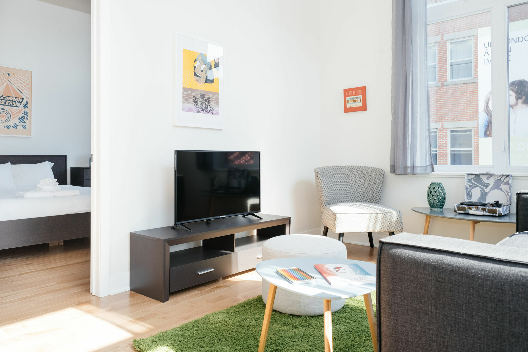 Modern 2br In The Village By Sonder *