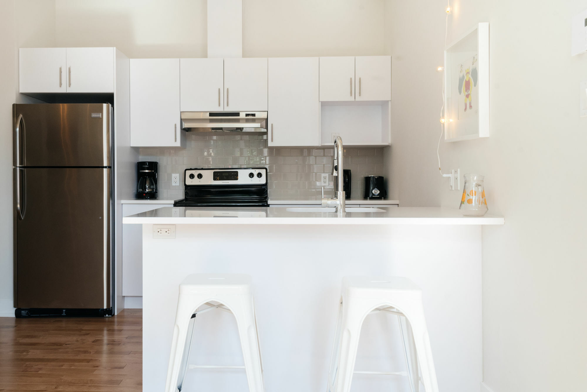 Modern 2br In The Village By Sonder
