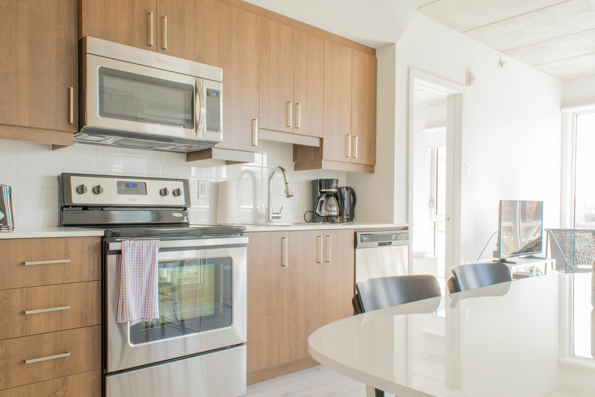 Sunny 2br In Festival Quarter By Sonder