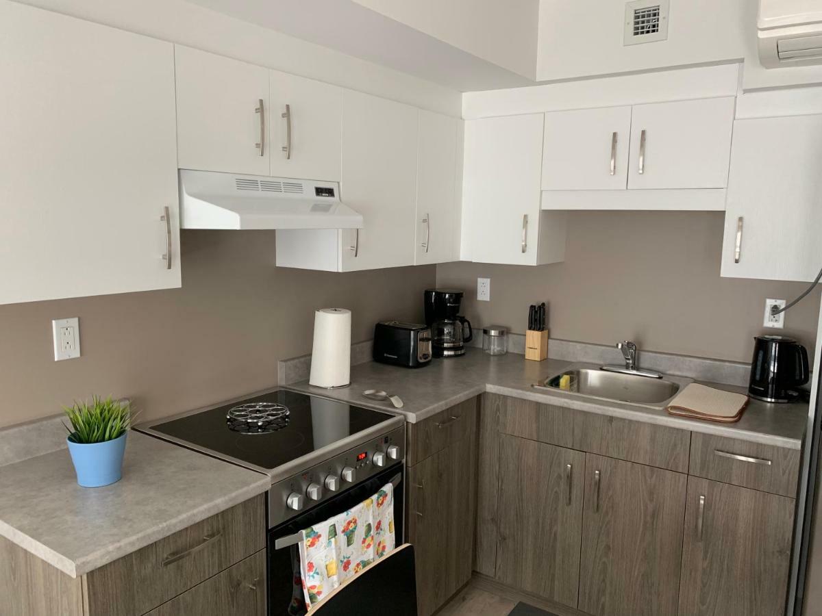 Studio Apartment In Montreal Apartment *