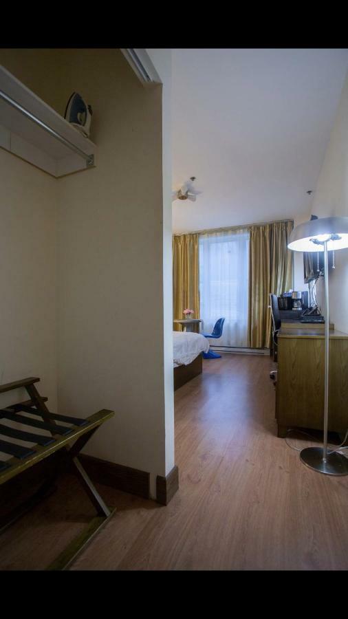 Downtown Crescent Night Life 208# Apartment