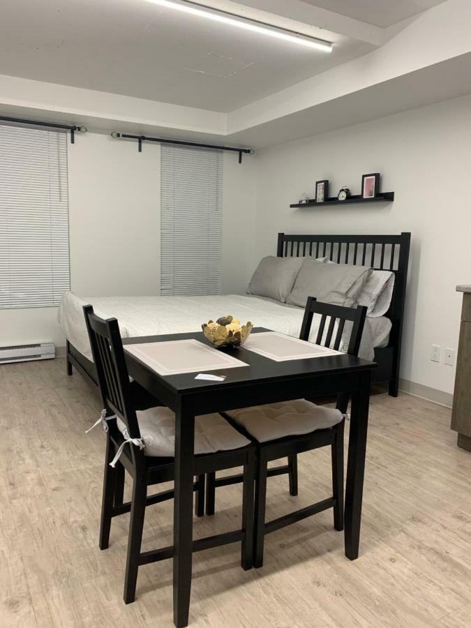 Studio Apartment In Montreal * Montreal