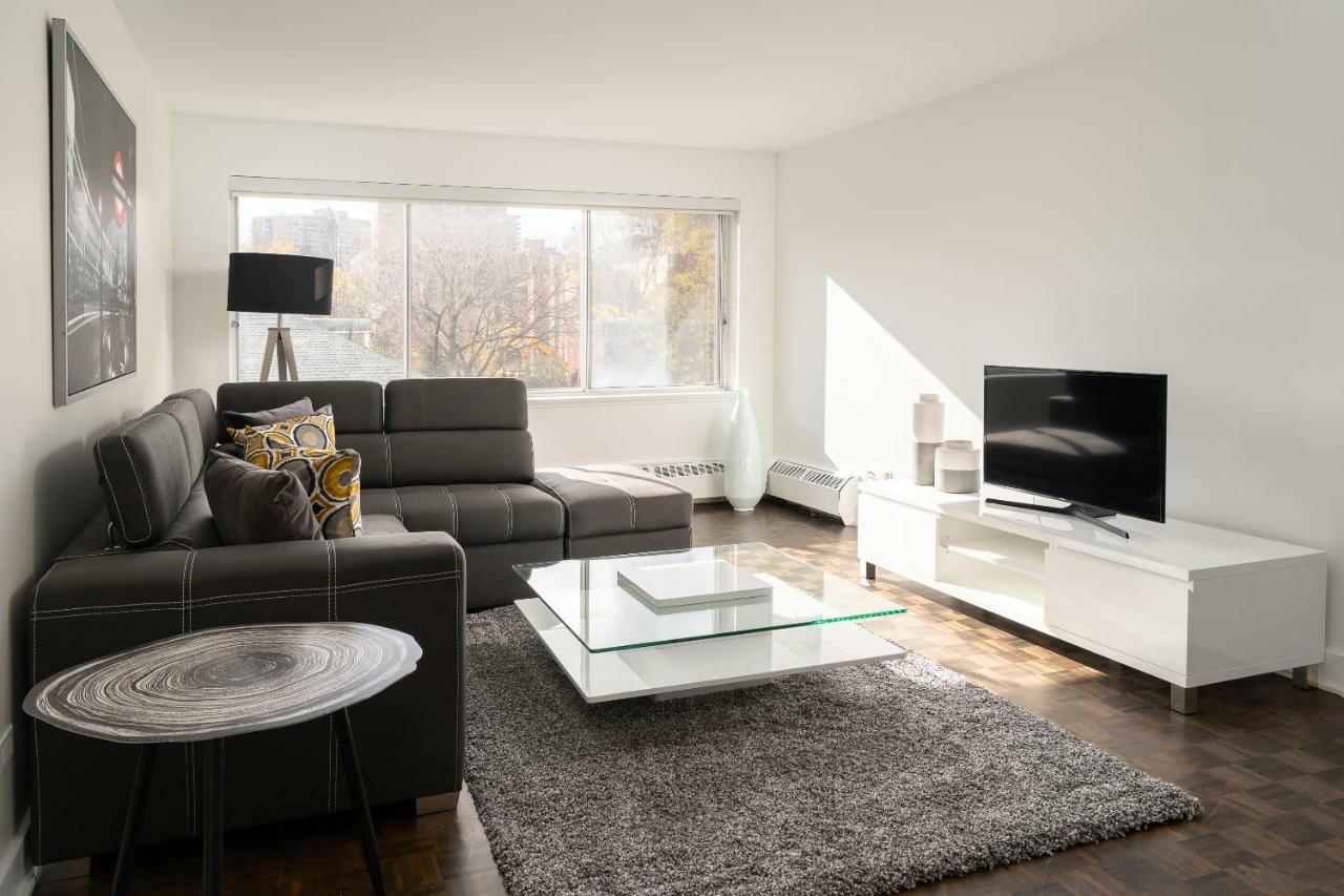 Lux For Less Apartment *