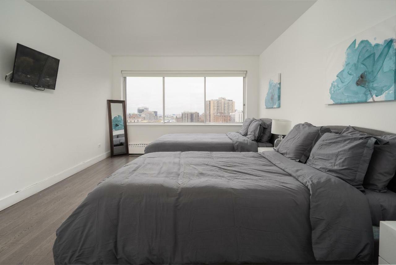 Lux For Less * Montreal