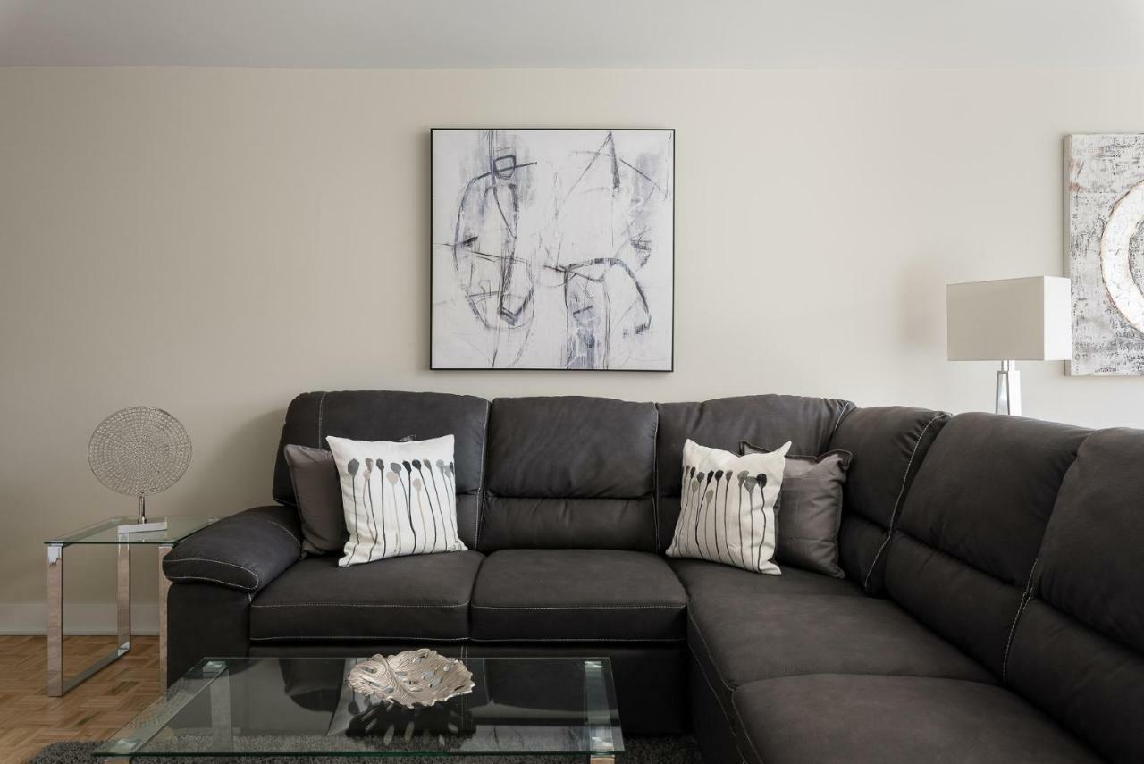 Lux For Less Apartment Montreal