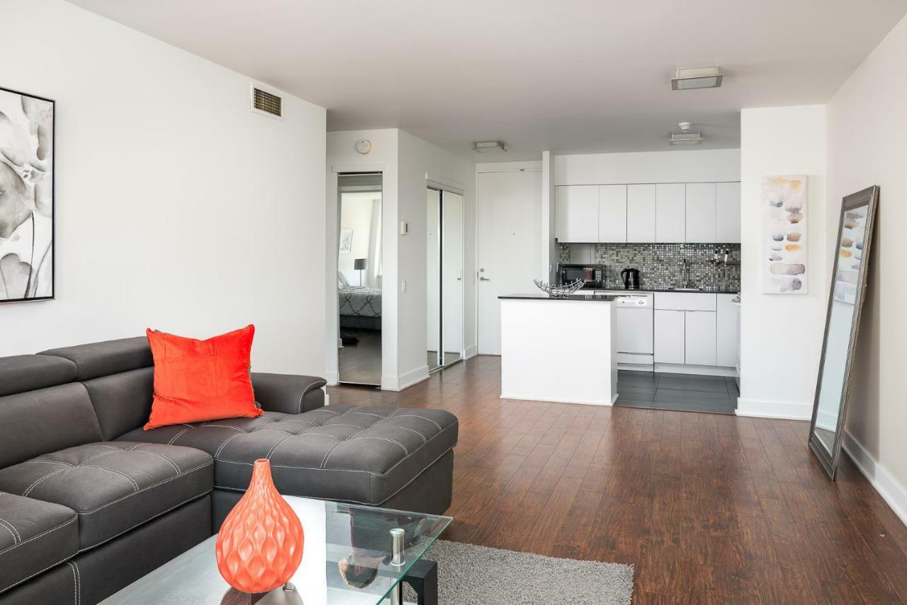 Lux For Less Apartment