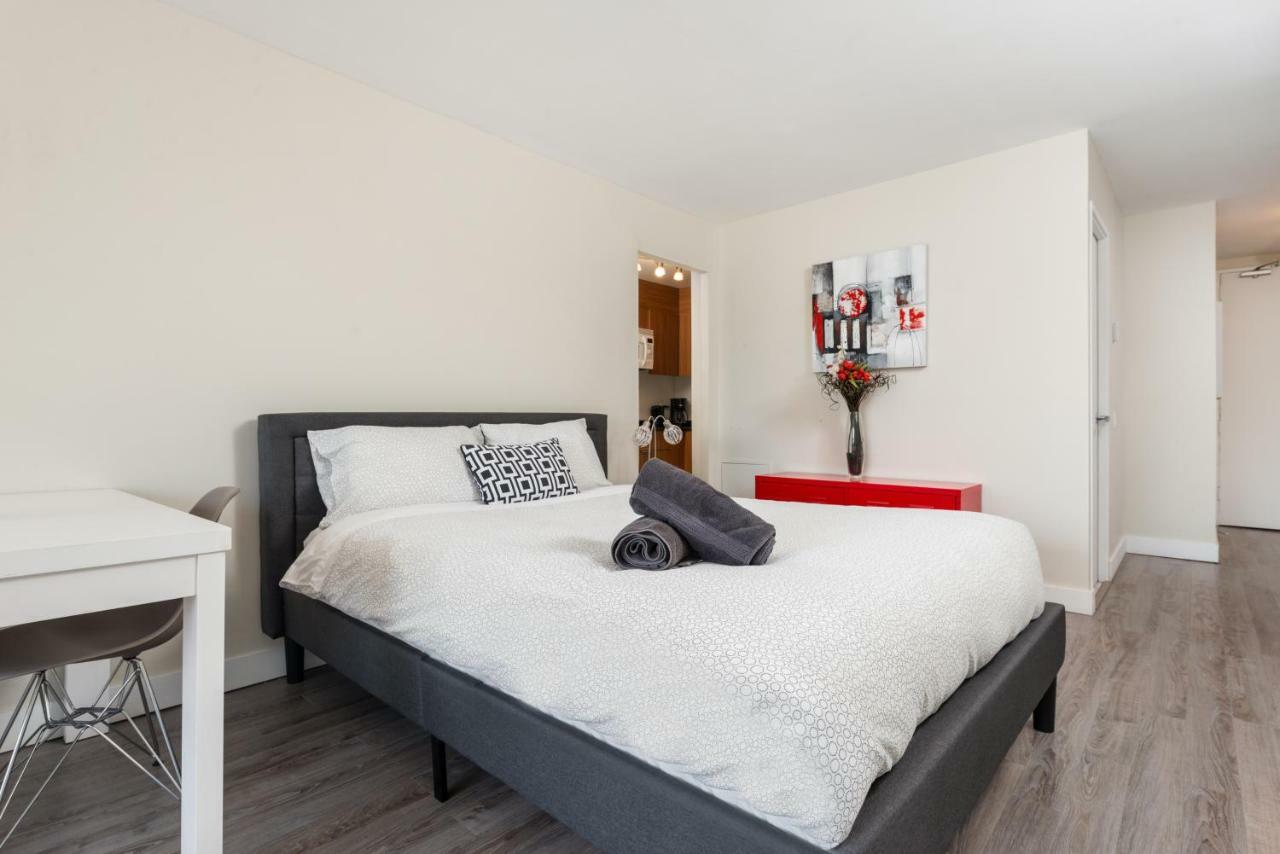 Apartment Lux For Less Montreal