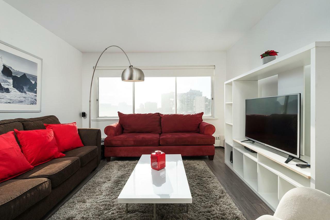 Lux For Less Apartment Montreal