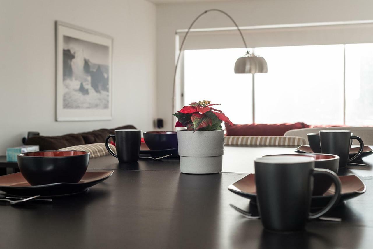 Apartment Lux For Less