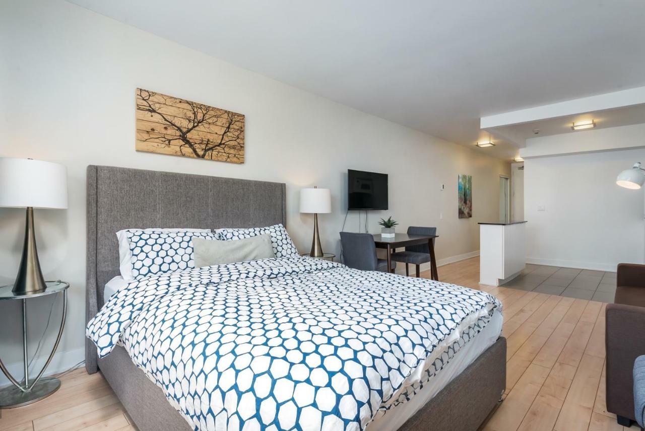 Lux For Less Montreal