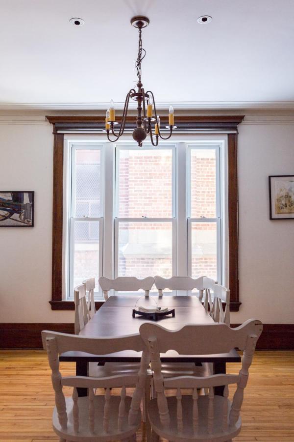 Le 9 Et Demi Bed & Breakfast Montreal