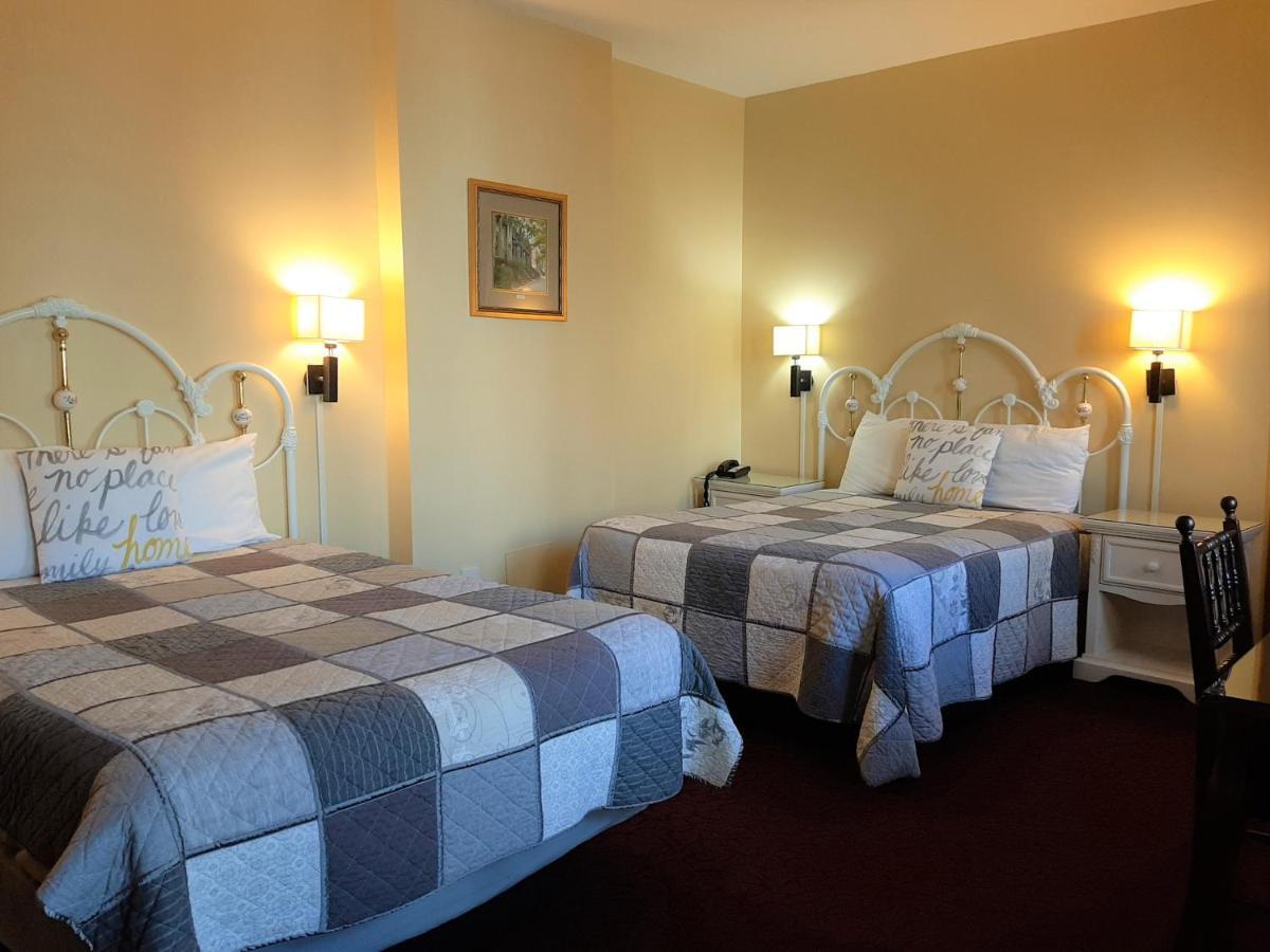 Inn Le Jardin D'antoine Montreal