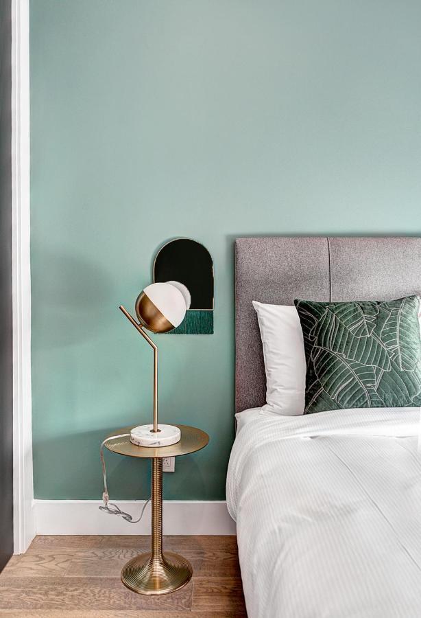 Burgundy Lofts - Marche Atwater * Montreal