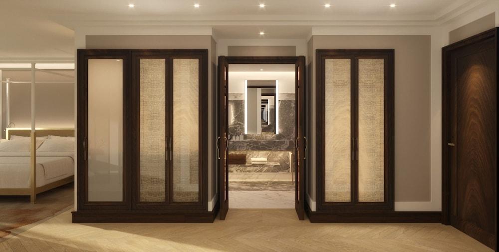 Four Seasons Hotel Montreal