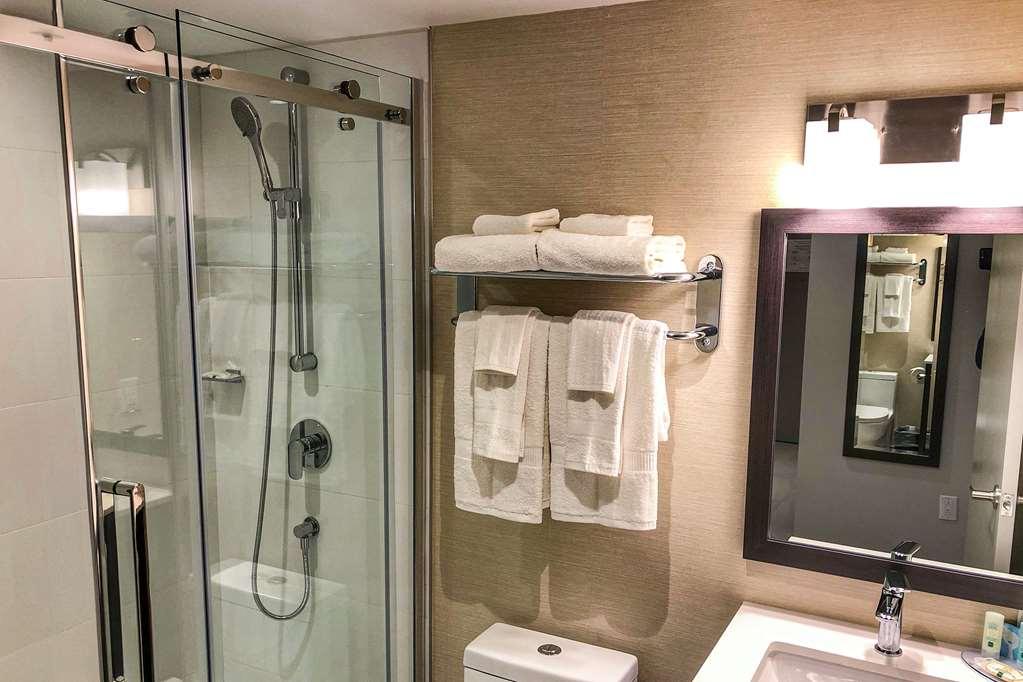 Quality Centre-ville 3* Montreal