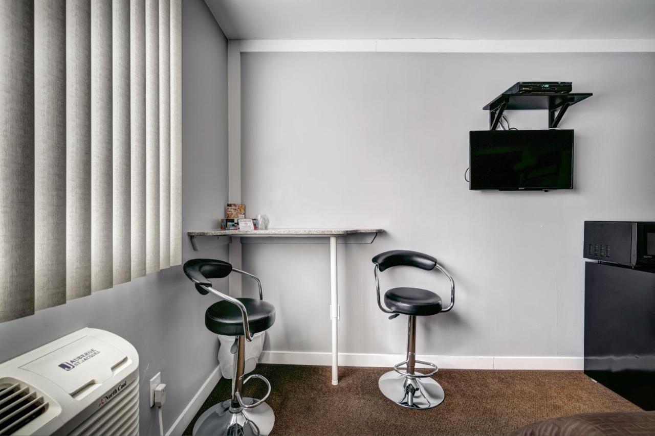 Motel St. Jacques 2*