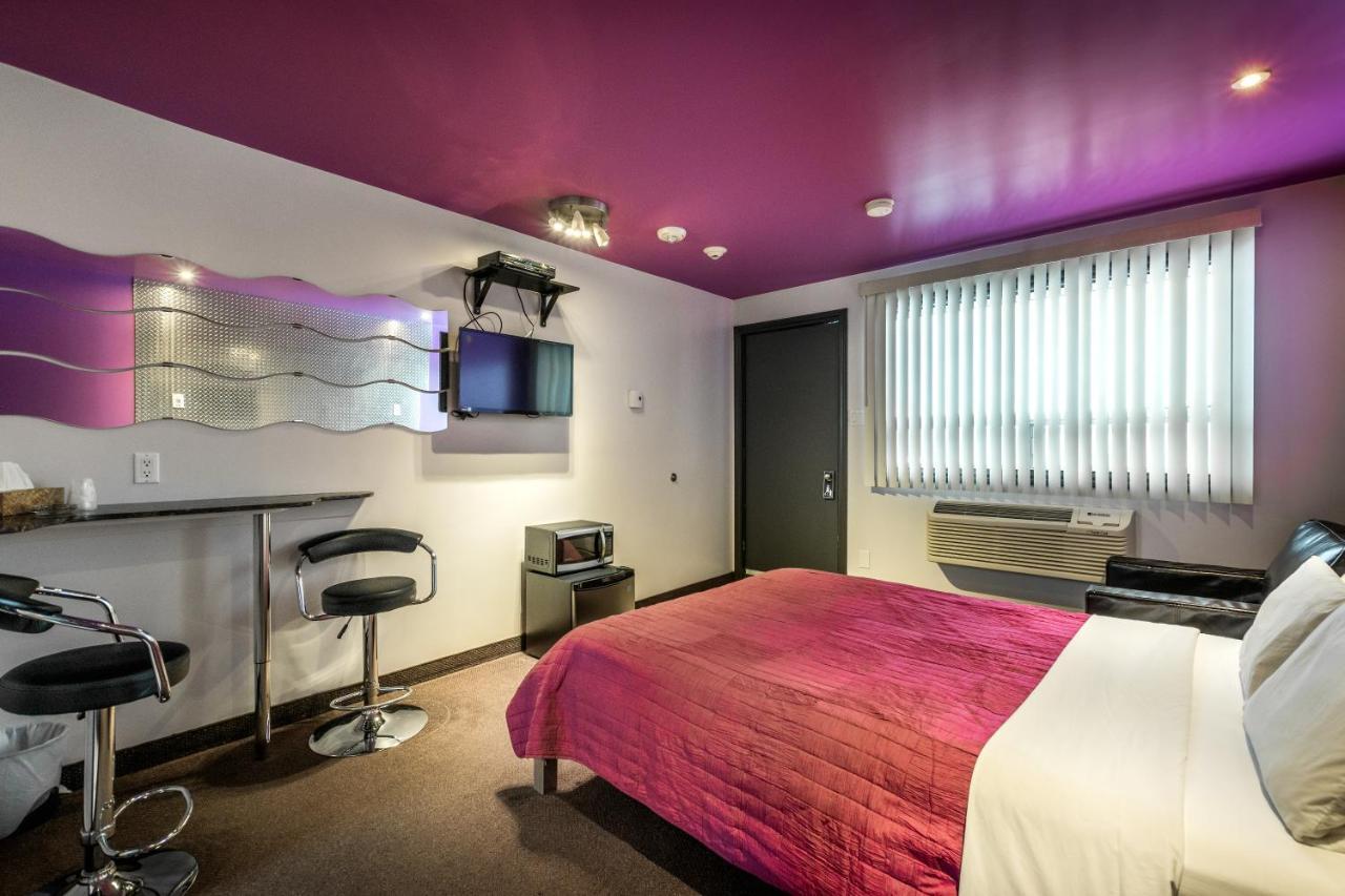 Motel St. Jacques Montreal