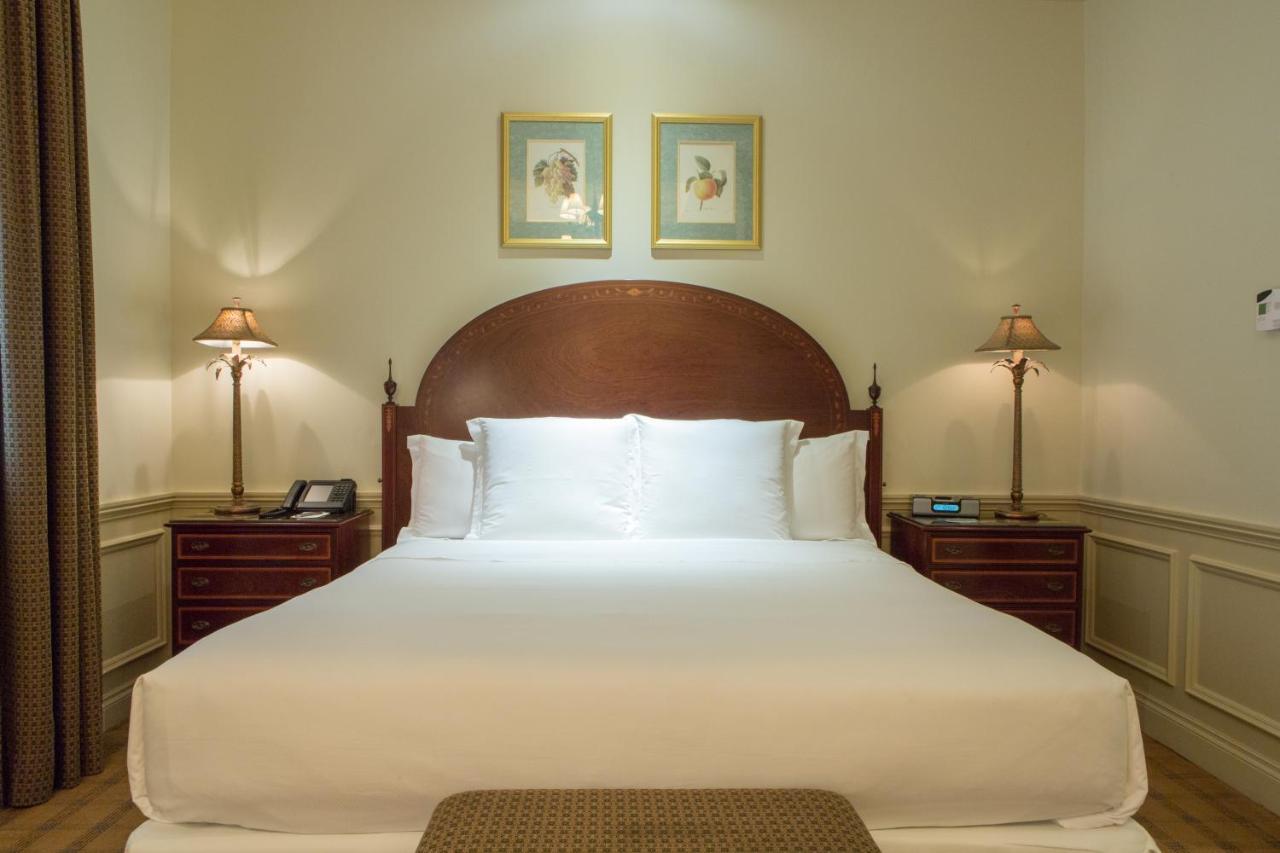 Le St. Hotel Montreal