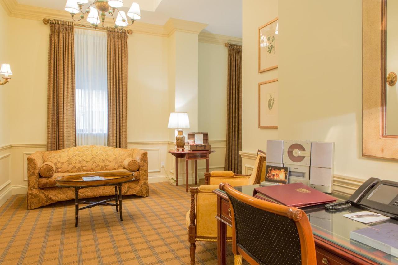 Hotel Le St.