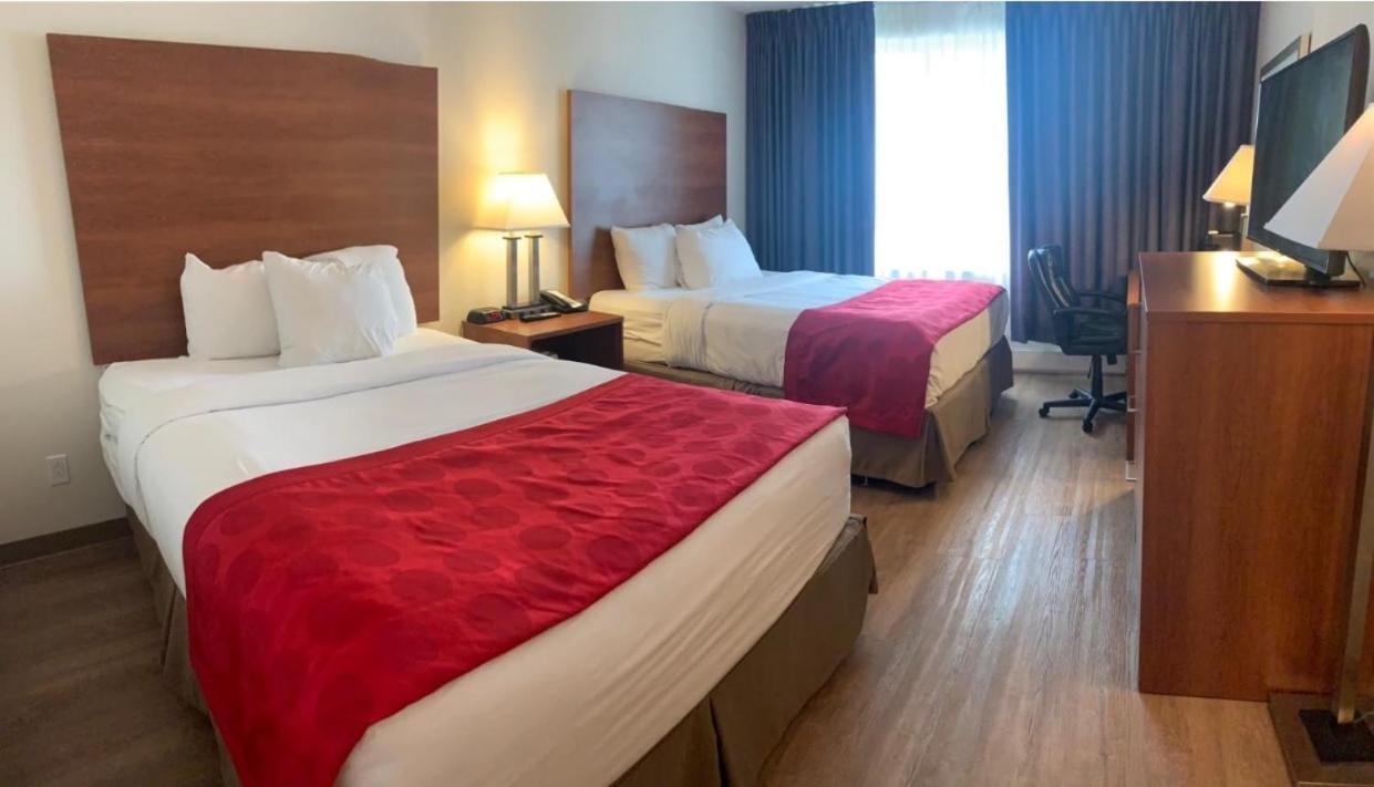 Ramada Plaza By Wyndham Hotel Montreal