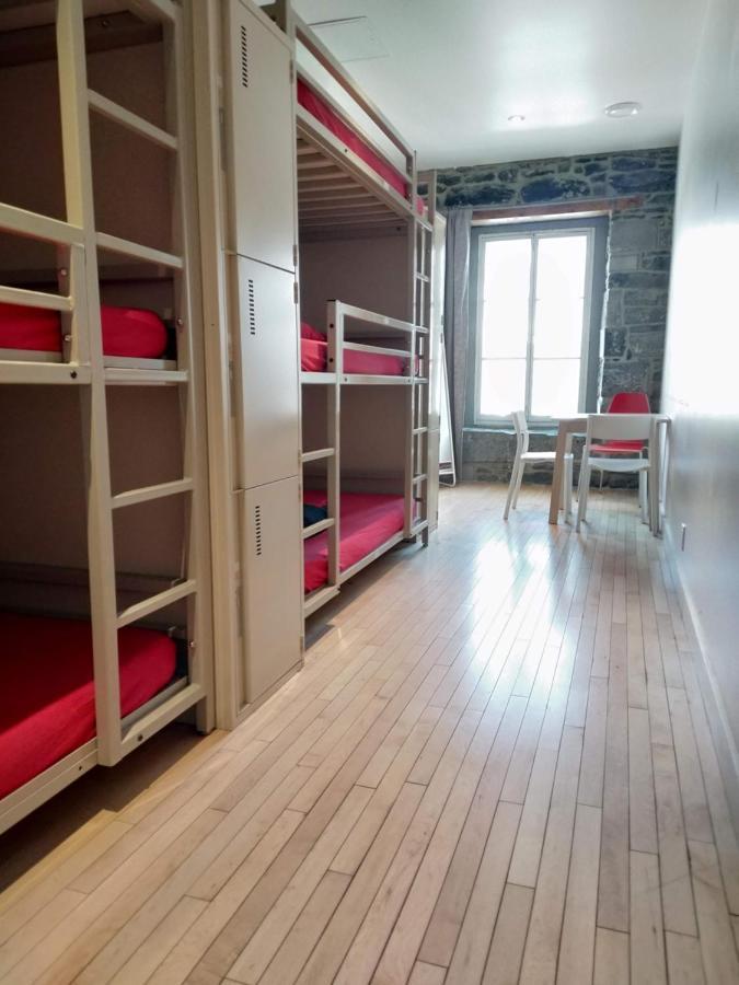 Alt Hostel *